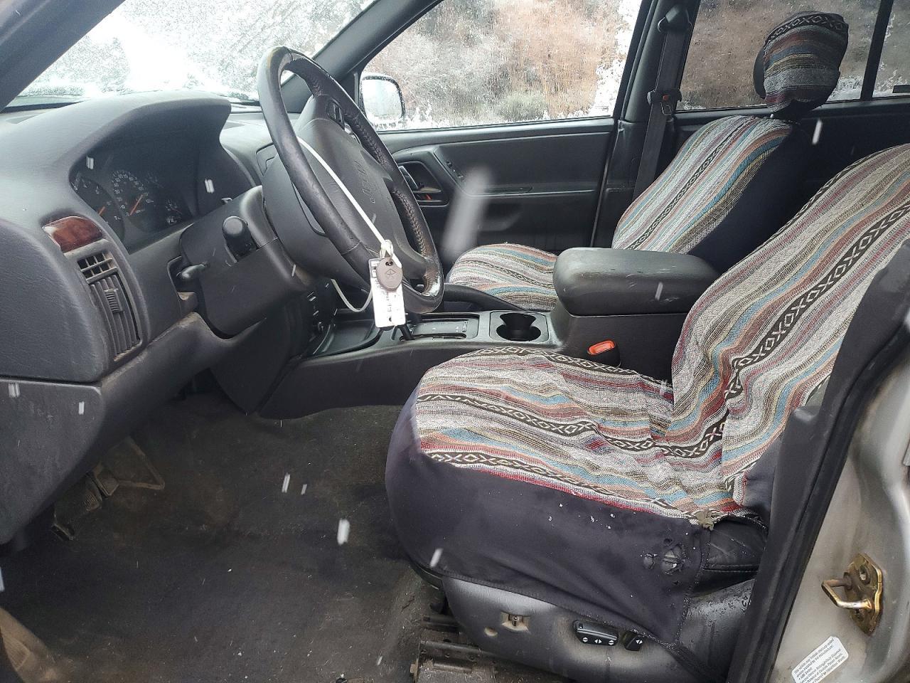 2000 Jeep Grand Cherokee Laredo - Image 7
