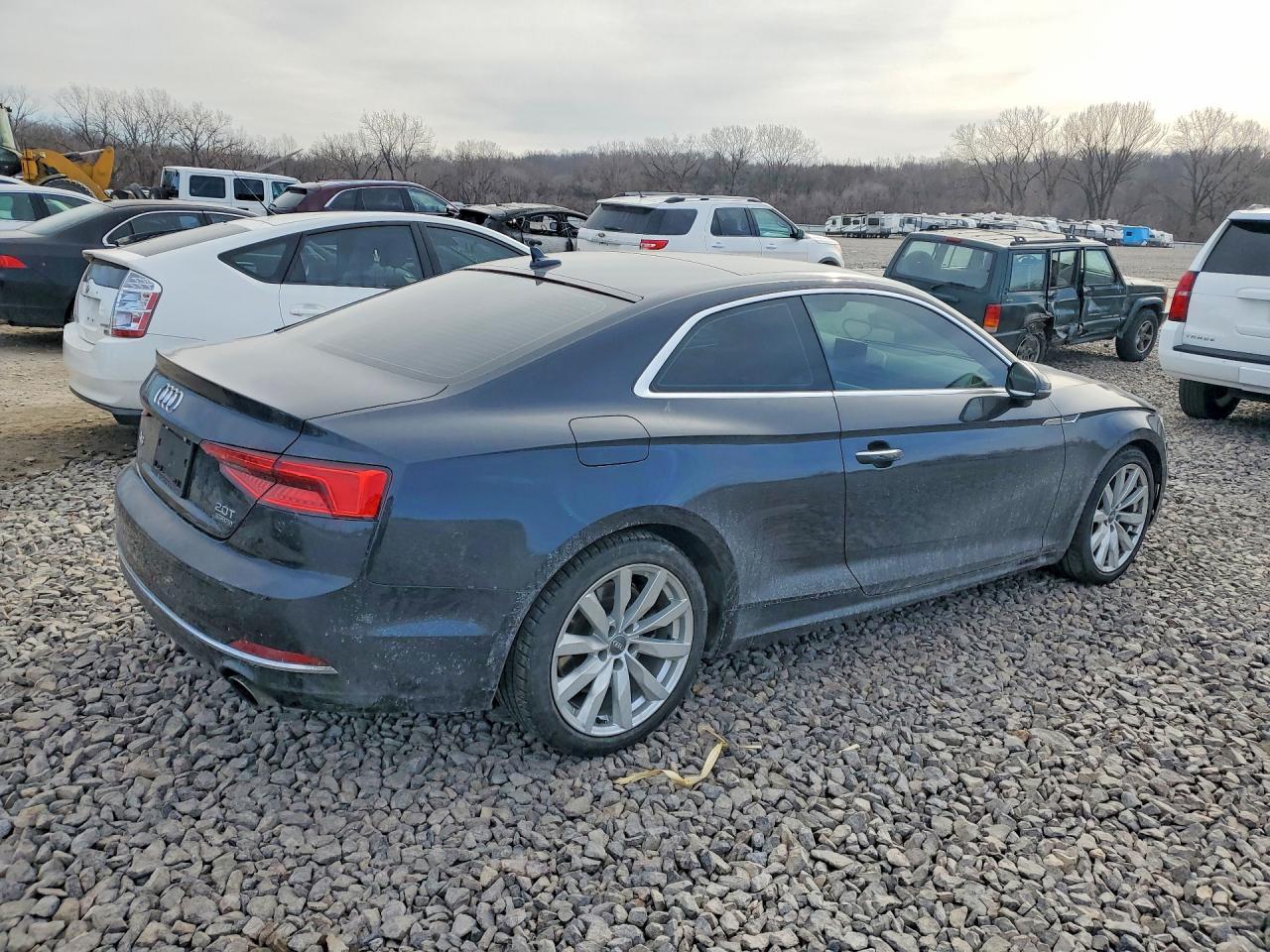 2018 Audi A5 Premium - Фото 3