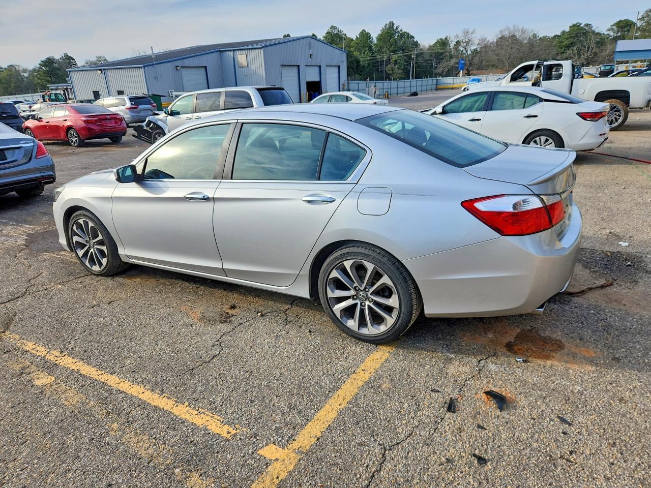 2013 Honda Accord Sport - Фото 2