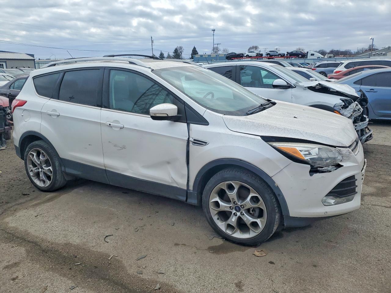 2016 Ford Escape Titanium - Фото 4