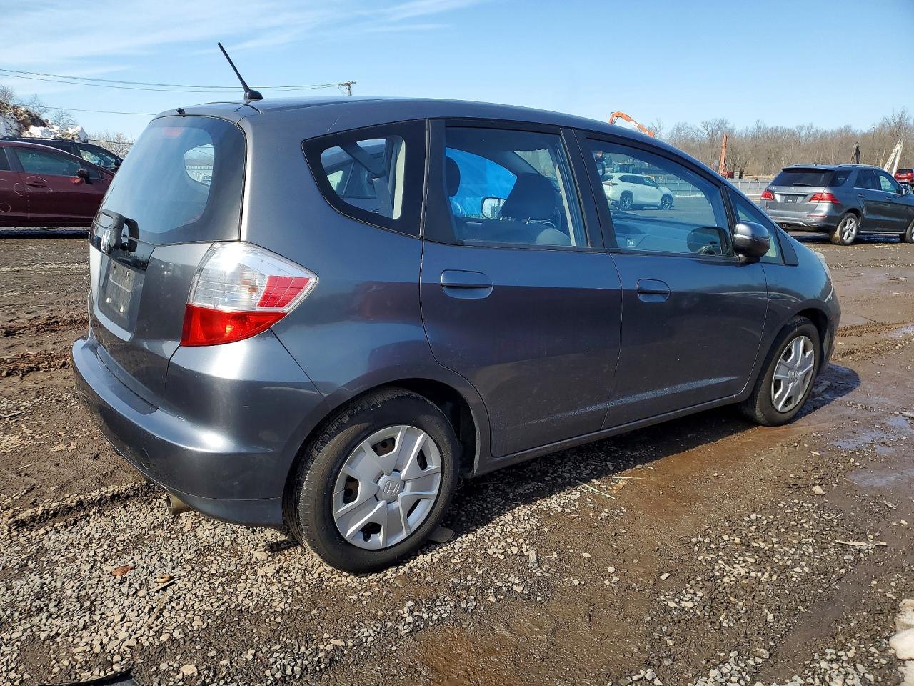 2013 Honda Fit - Image 3