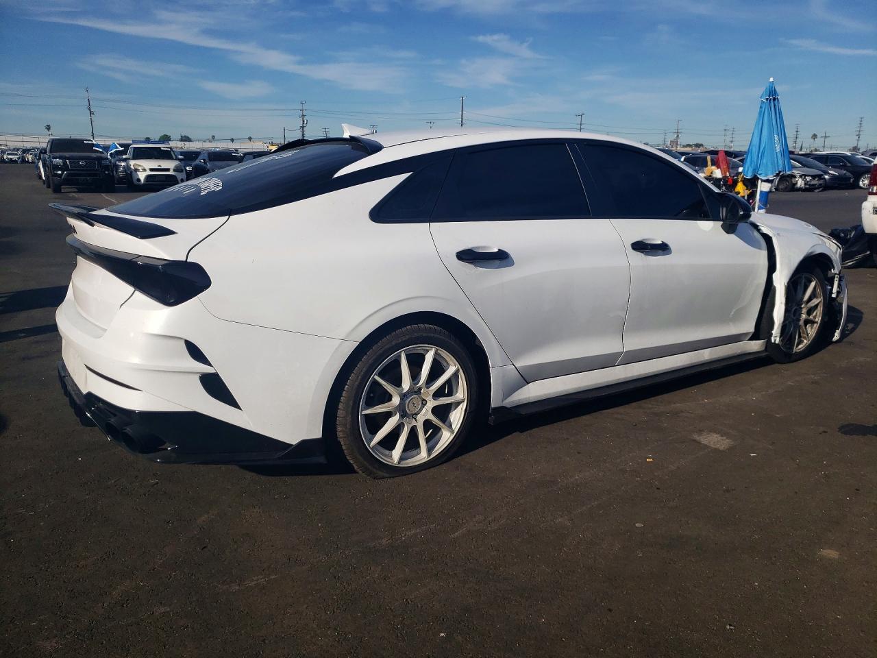 2023 Kia K5 Gt Line - Image 3