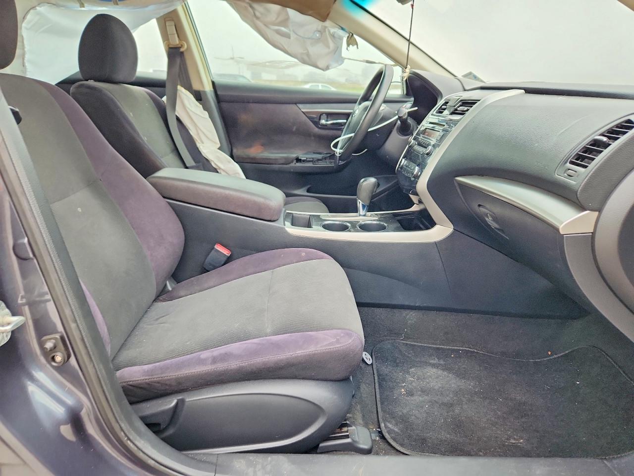 2013 Nissan Altima - Фото 7