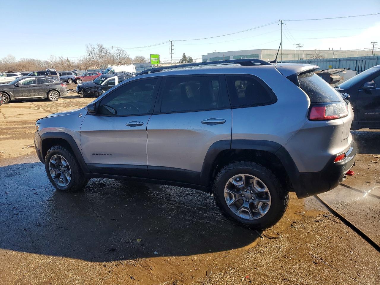 2019 Jeep Cherokee Trailhawk - Фото 2