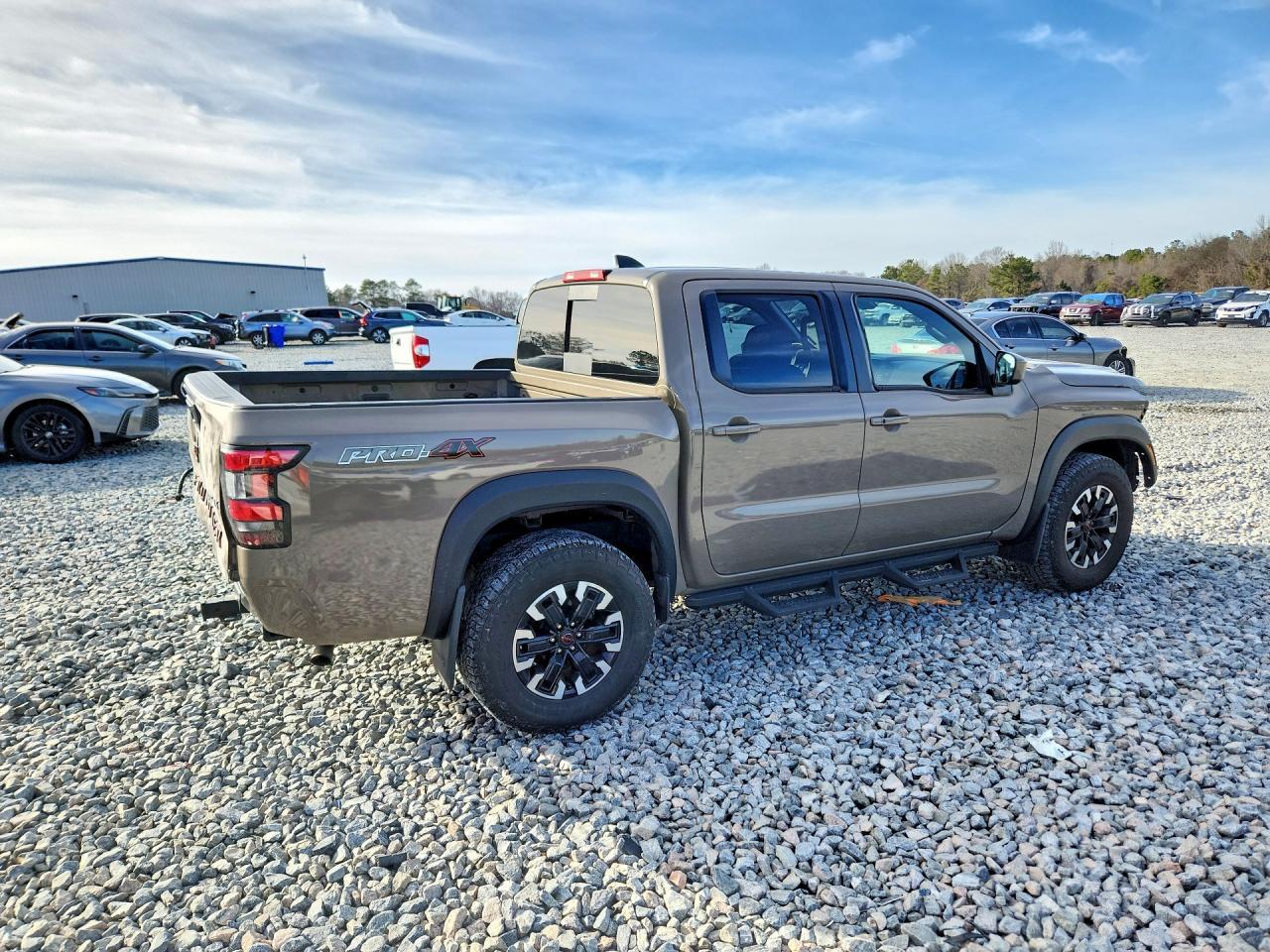 2023 Nissan Frontier S - Фото 3