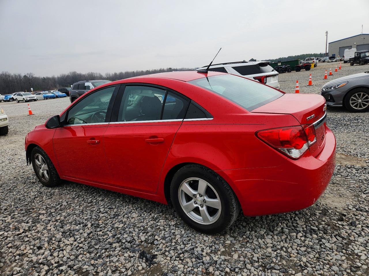 2014 Chevrolet Cruze Lt - Image 2