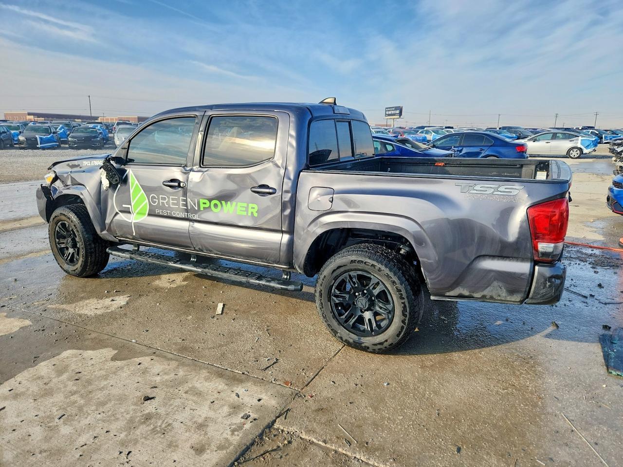 2021 Toyota Tacoma Sr - Фото 2