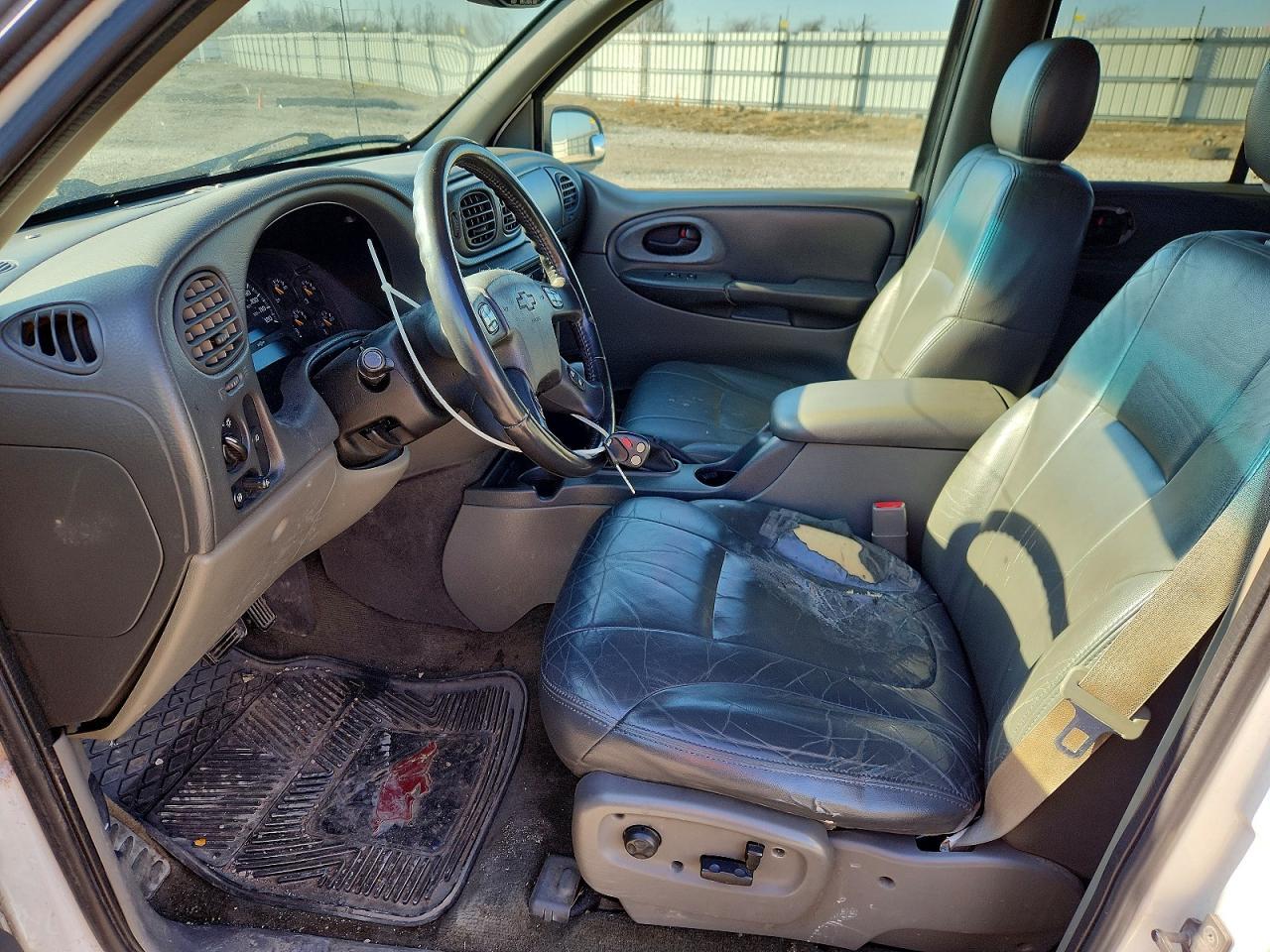 2002 Chev Trailblazer - Фото 7