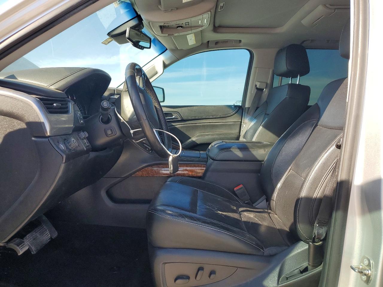 2018 Chevrolet Tahoe C1500 Premier - Image 7