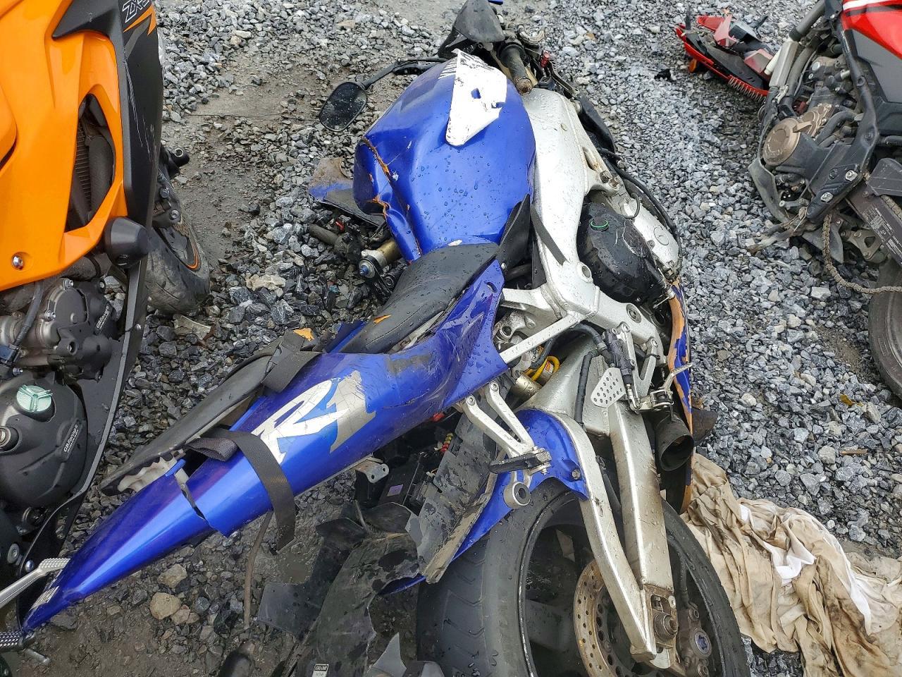 2000 Yamaha Yzfr1 - Image 6