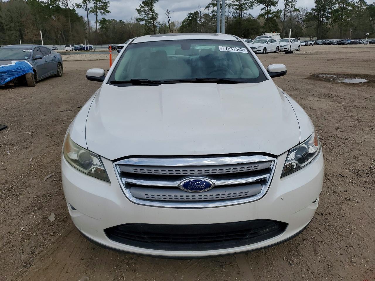 2012 Ford Taurus Sel - Image 5