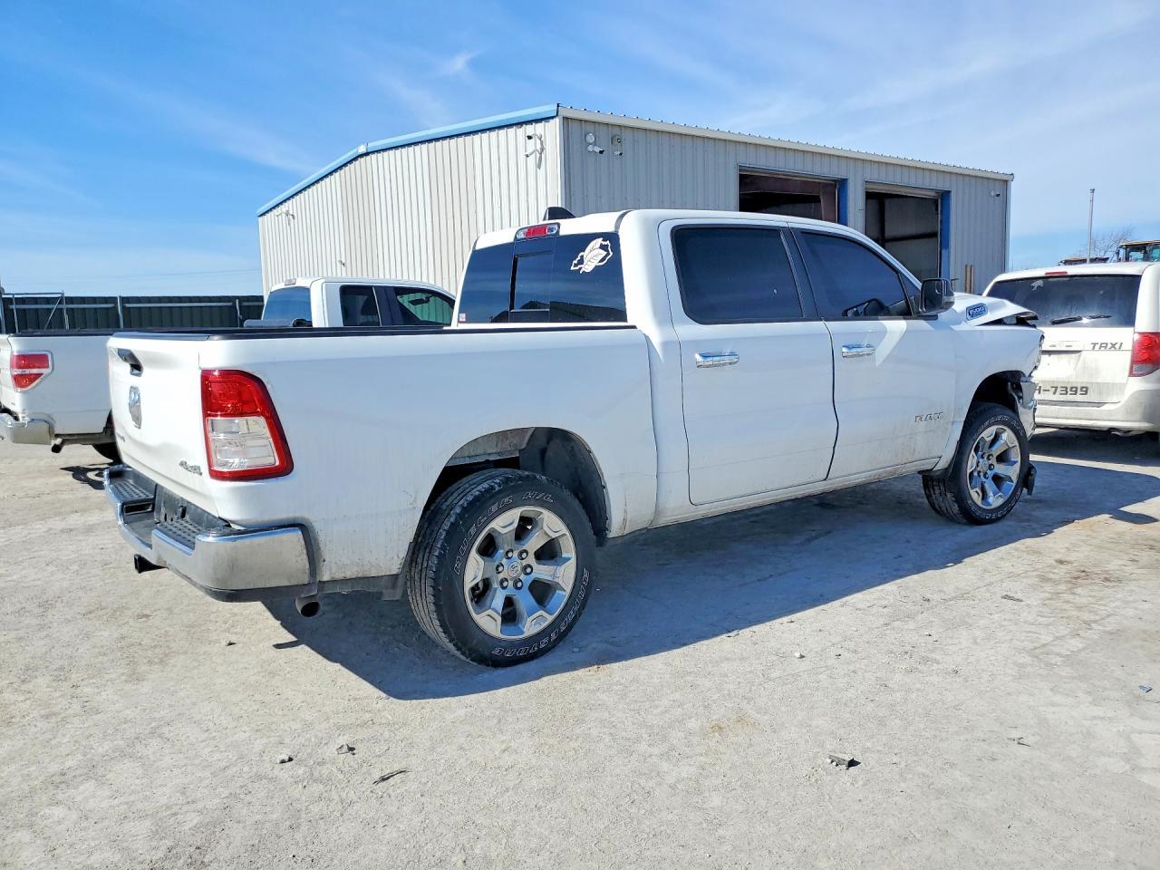 2023 Ram 1500 Big Horn/Lone Star - Фото 3