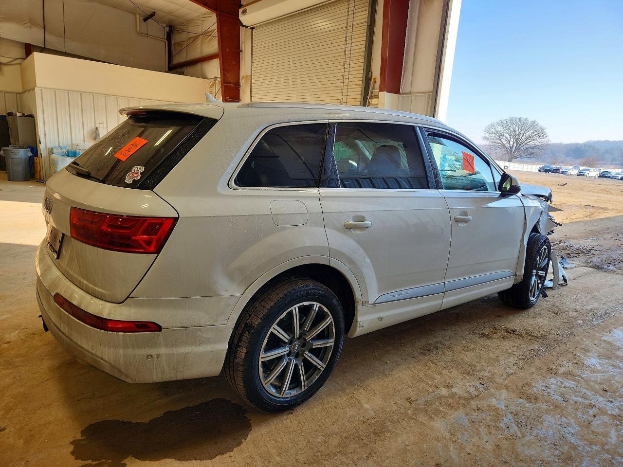 2019 Audi Q7 Premium Plus - Фото 3