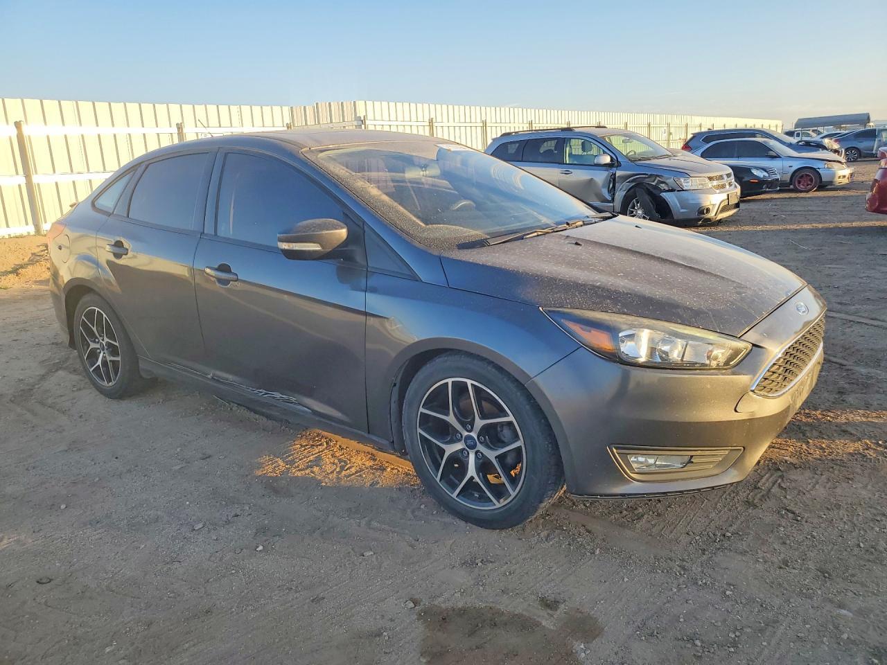 2017 Ford Focus Sel - Фото 4
