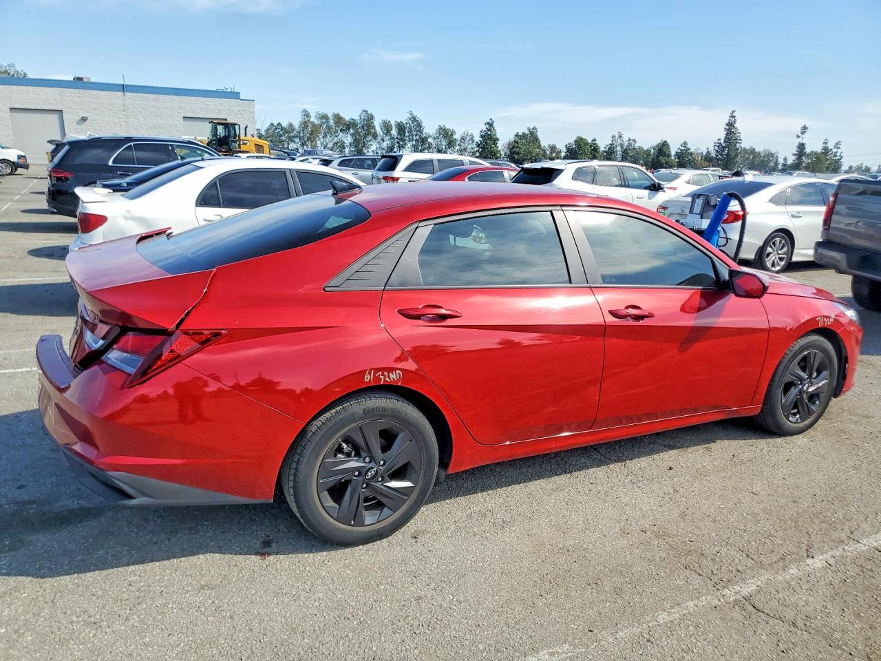 2022 Hyundai Elantra Sel - Фото 3