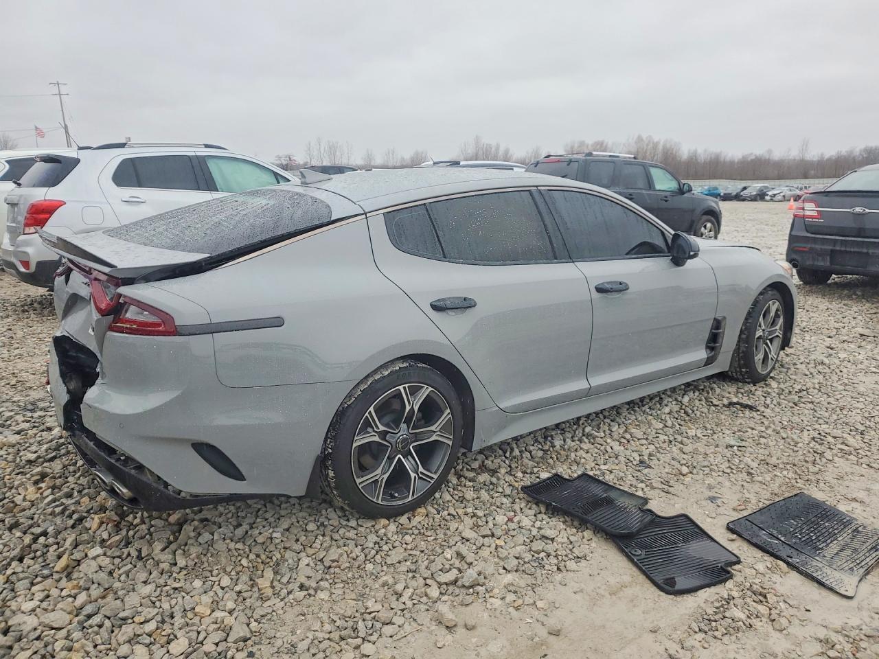 2021 Kia Stinger Gt-Line - Фото 3