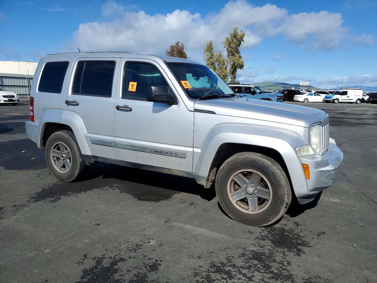 2008 Jeep Liberty Sport - Фото 4