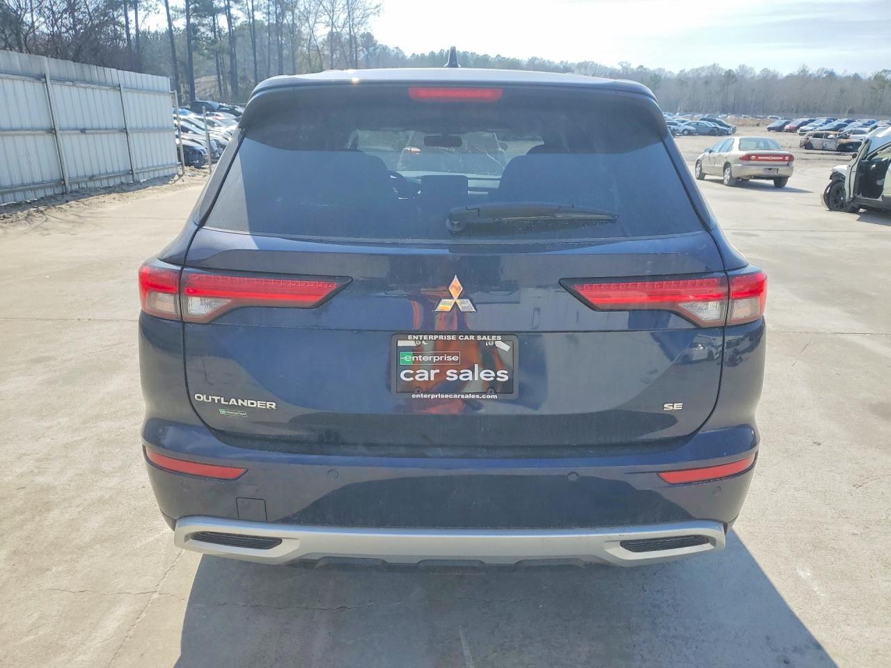 2024 Mitsubishi Outlander Se - Image 6