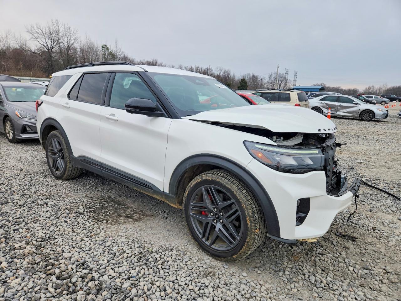2025 Ford Explorer St - Фото 4