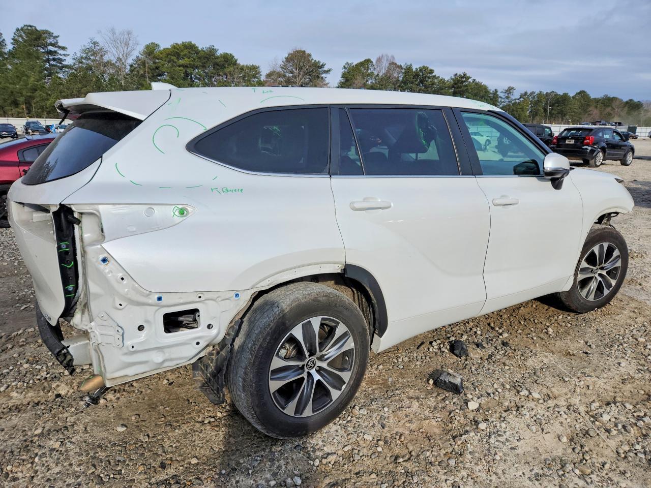 2023 Toyota Highlander Xle - Фото 3