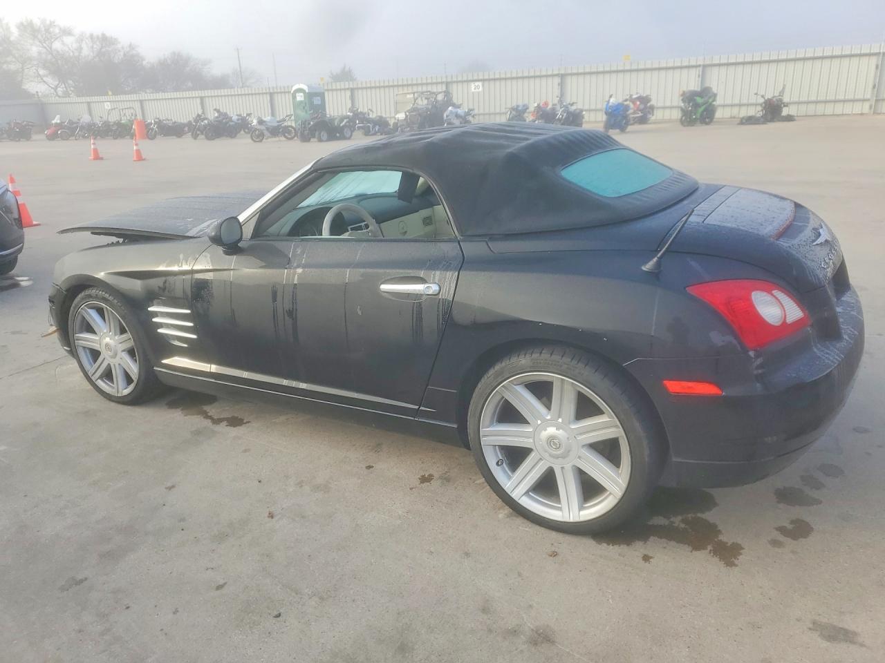2005 Chrysler Crossfire Limited - Фото 2