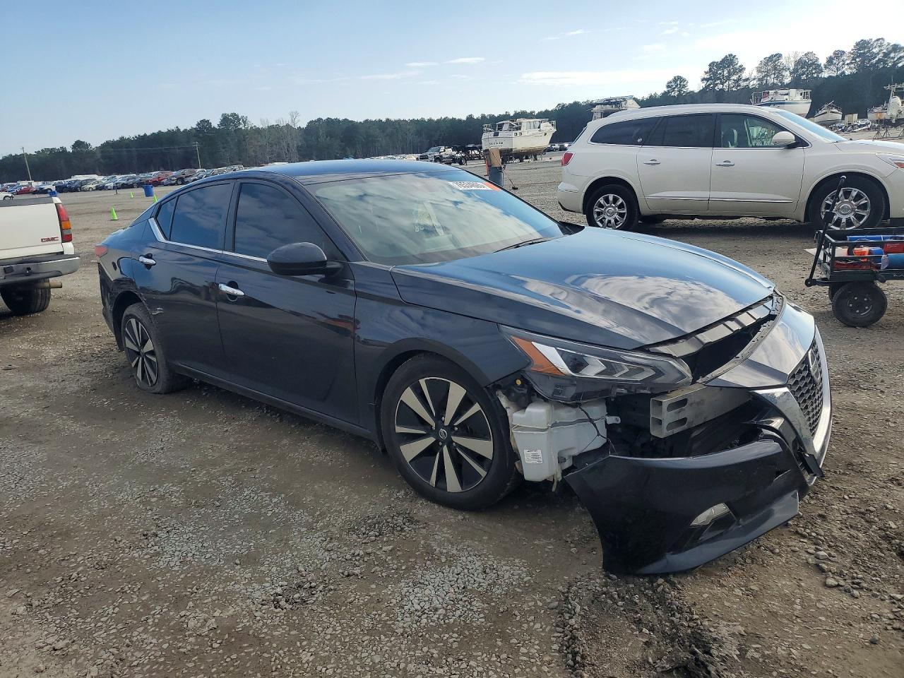 2022 Nissan Altima Sv - Image 4