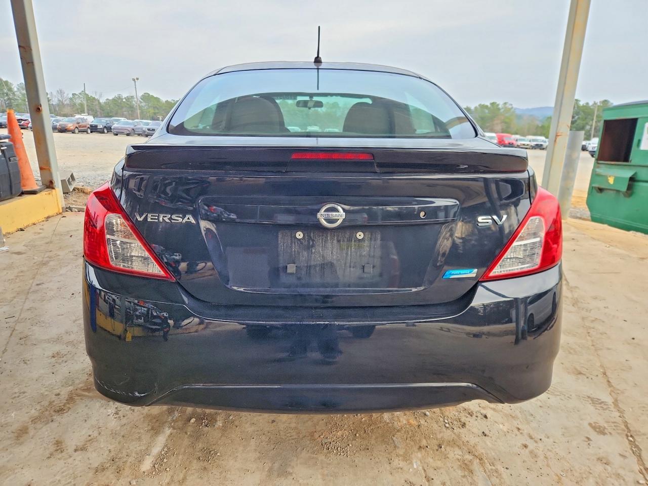 2016 Nissan Versa 1.6 - Image 6
