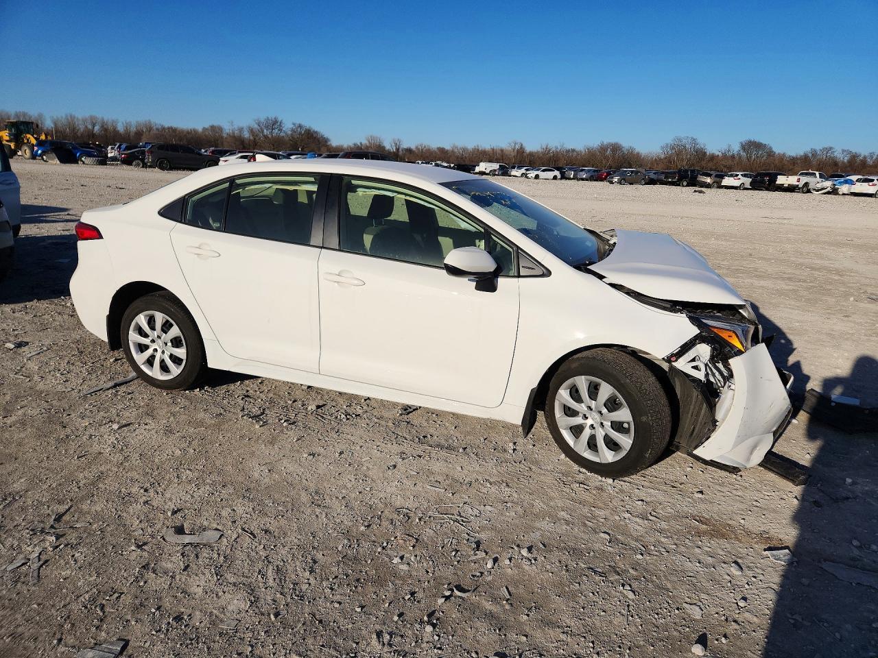 2024 Toyota Corolla Hybrid Le - Image 4