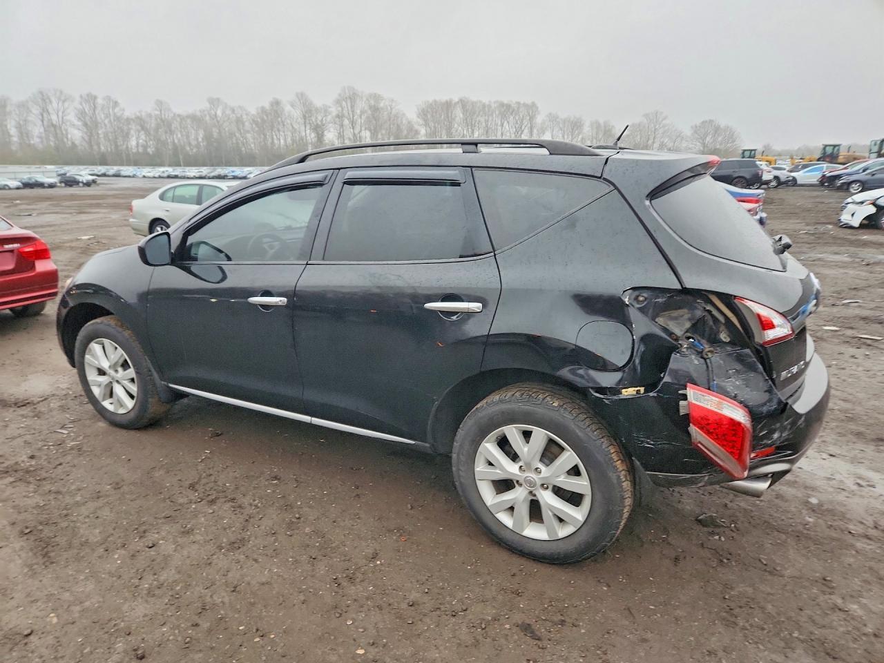 2013 Nissan Murano S - Image 2