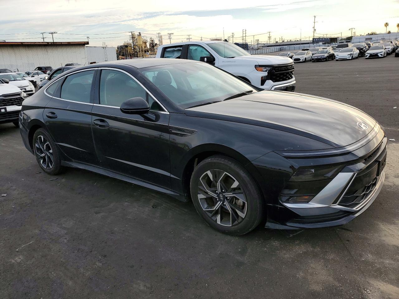 2024 Hyundai Sonata Sel - Image 4