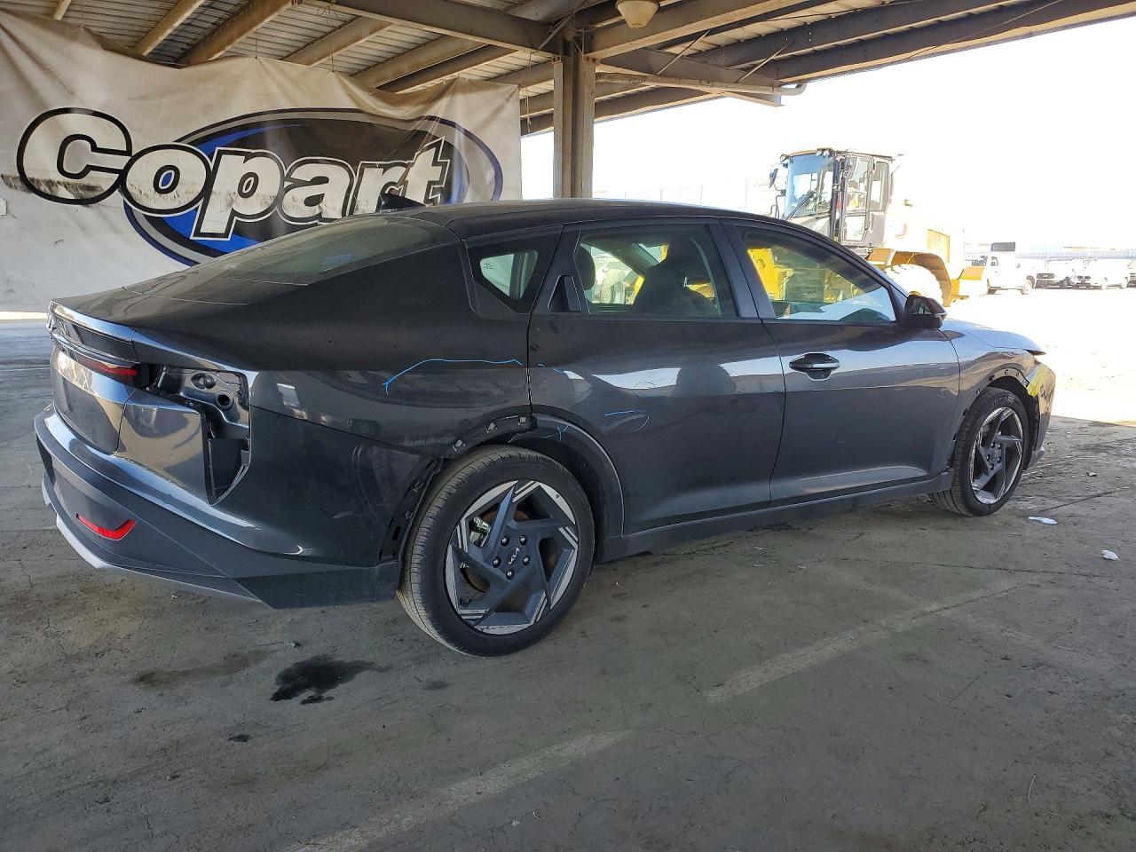 2025 Kia K4 Ex - Фото 3