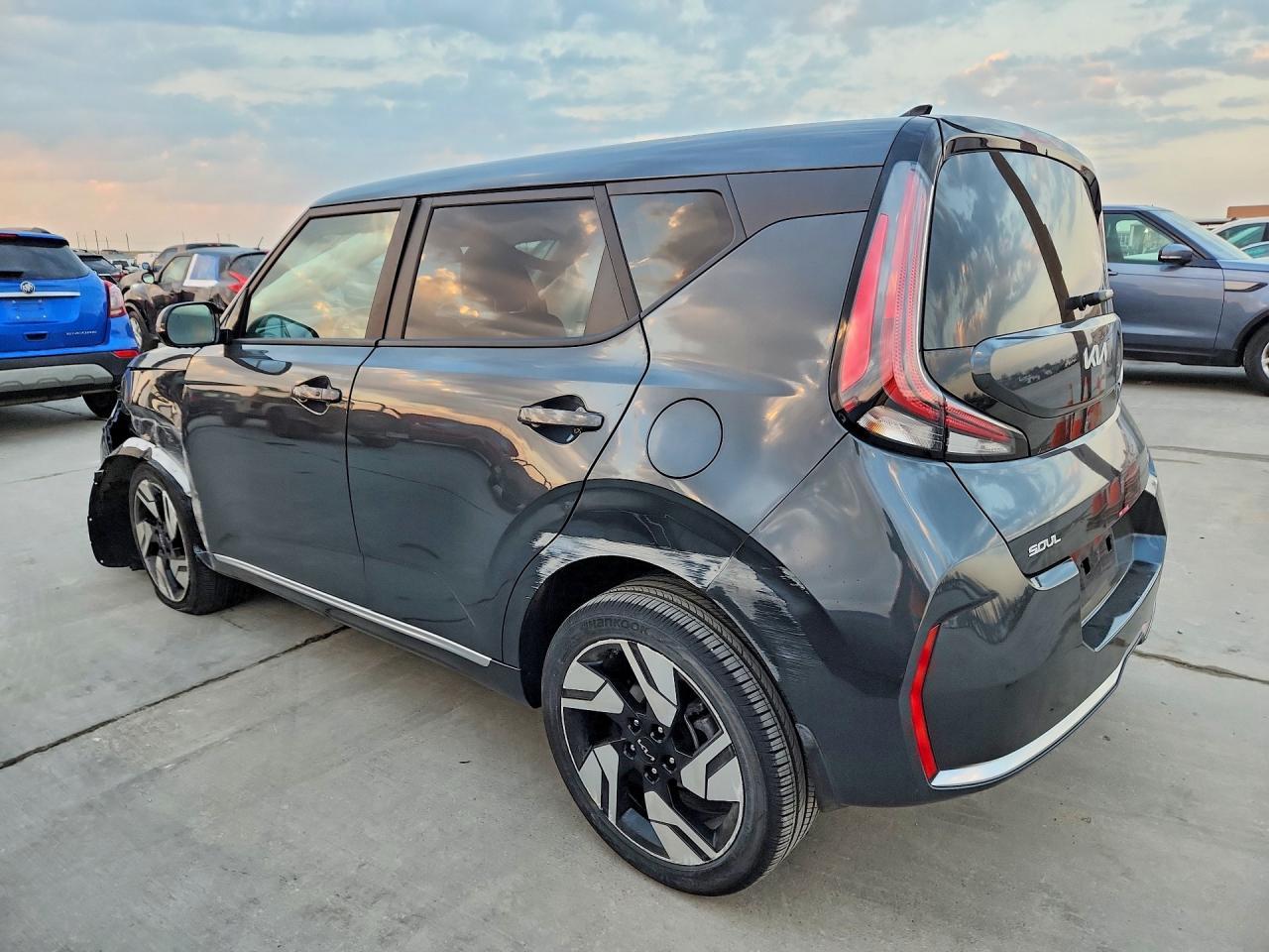 2025 Kia Soul Gt Line - Image 2