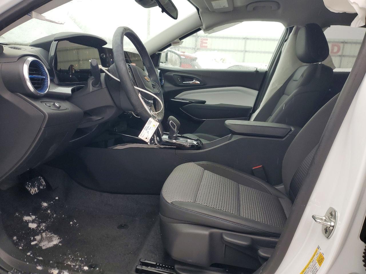 2025 Chevrolet Trax 1Lt - Image 7