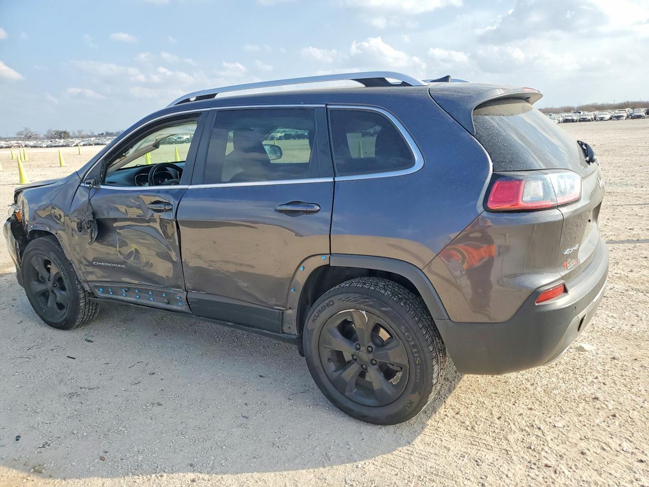 2019 Jeep Cherokee Limited - Image 2