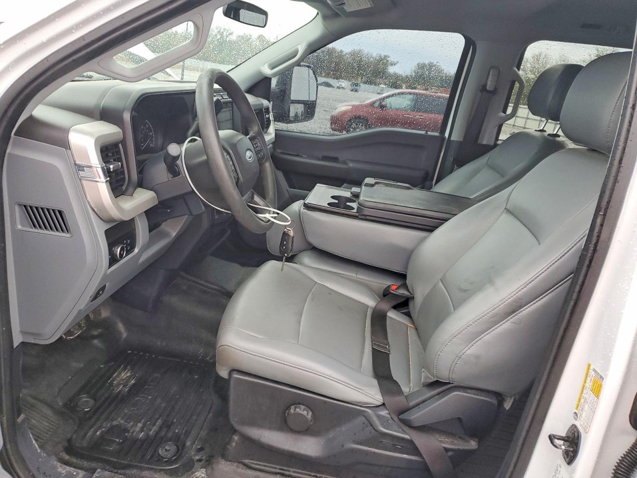 2024 Ford F350 Super Duty - Фото 7