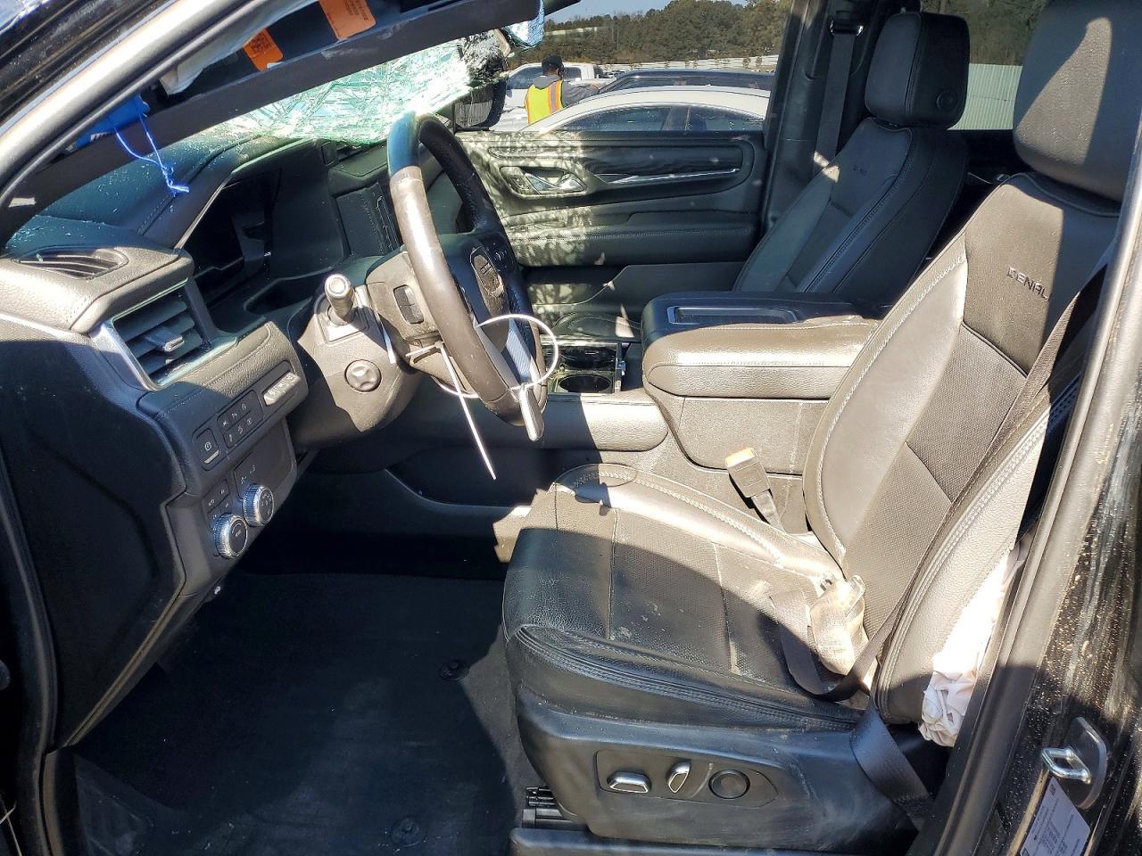 2023 GMC Yukon Xl Denali - Image 7