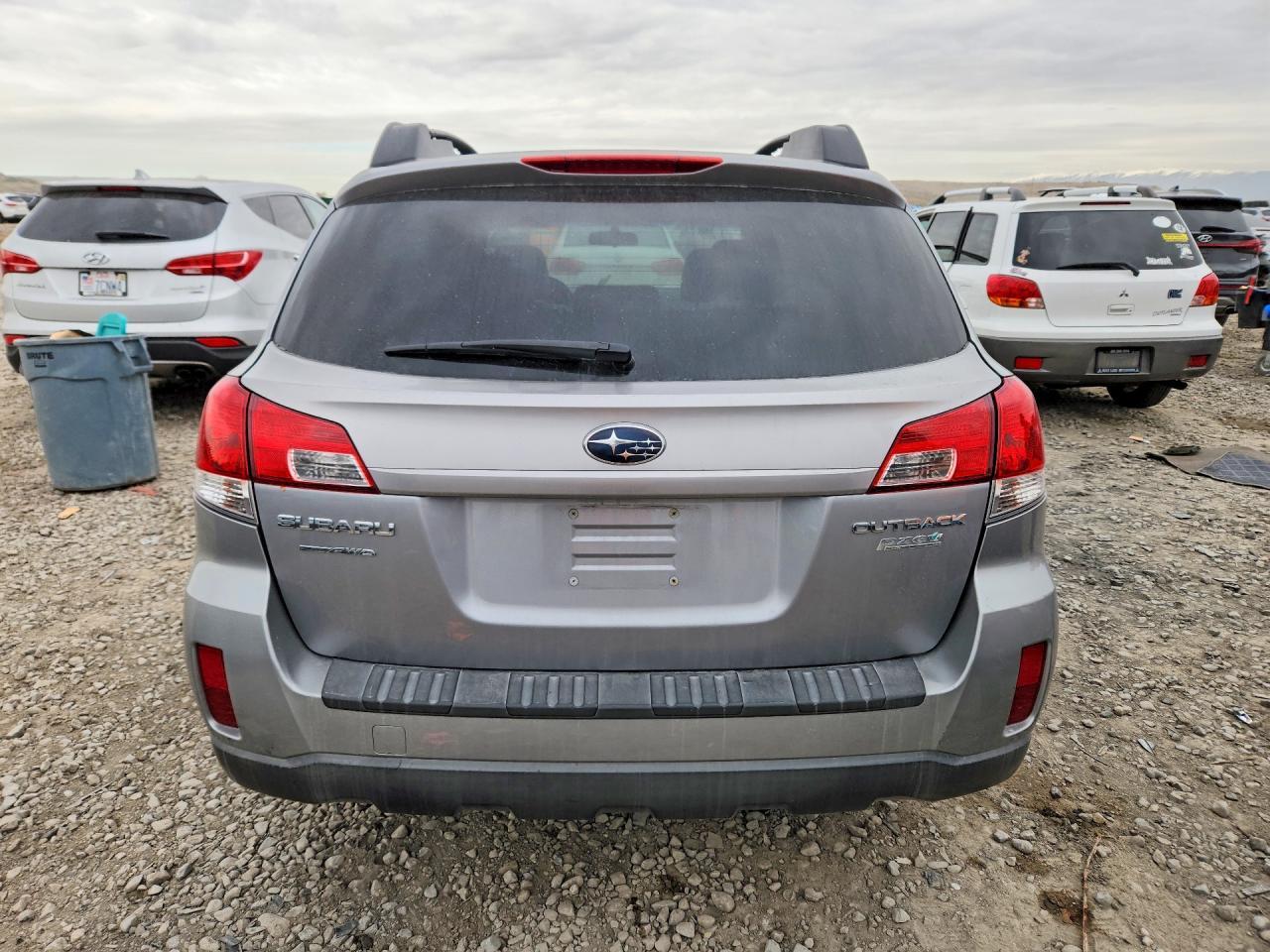 2010 Subaru Outback 2.5I Limited - Фото 6