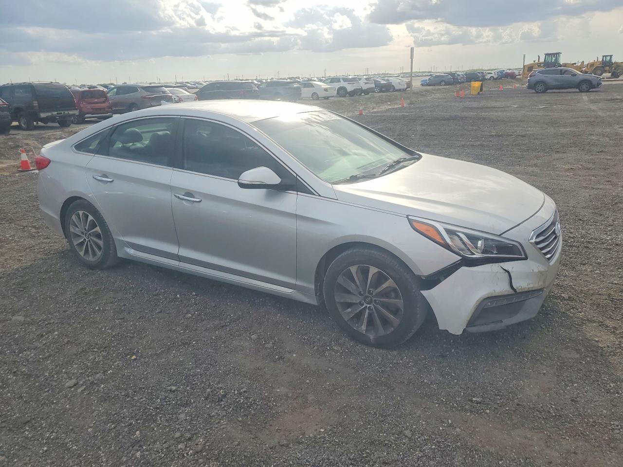 2015 Hyundai Sonata Sport - Фото 4