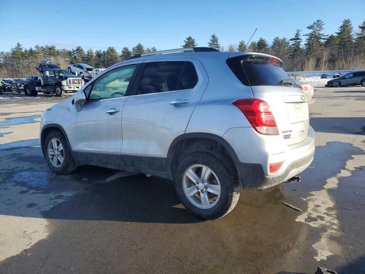 2020 Chevrolet Trax 1Lt - Фото 2