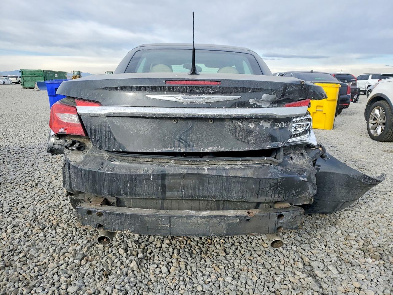 2011 Chrysler 200 Limited - Image 6