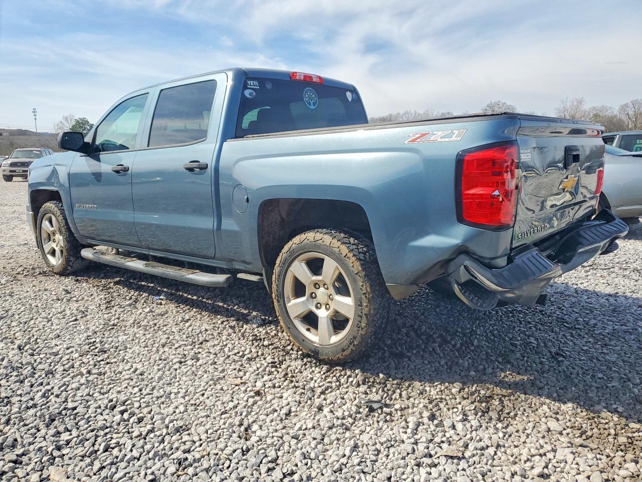 2014 Chevrolet Silverado K1500 Lt - Image 2
