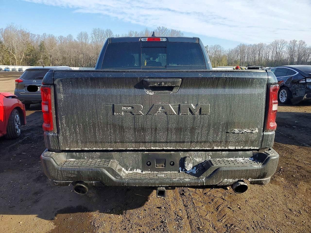 2025 Ram 1500 Tradesman - Фото 6