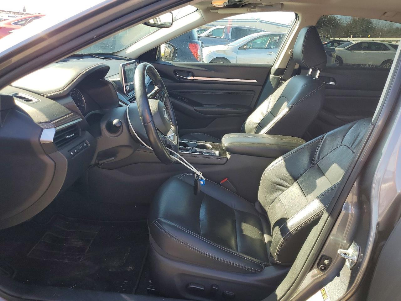 2020 Nissan Altima Platinum - Фото 7