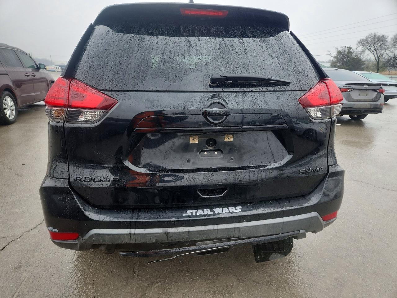 2017 Nissan Rogue Sv - Image 6
