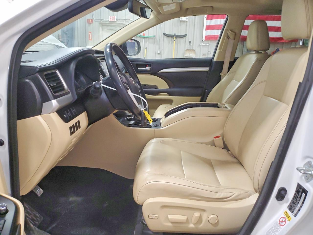 2017 Toyota Highlander Xle - Image 7