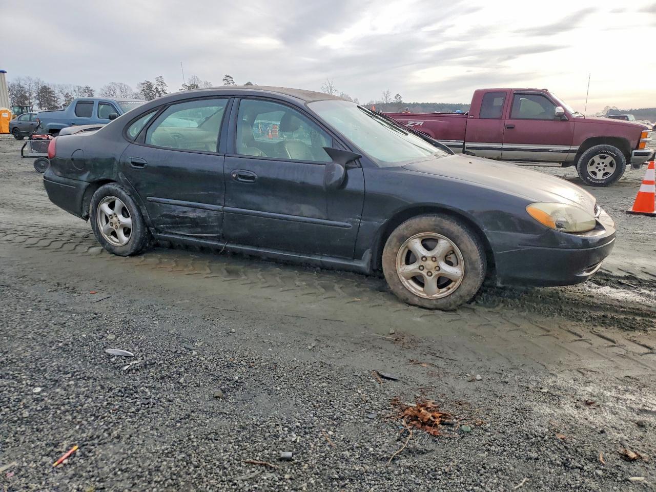 2003 Ford Taurus Ses - Фото 4