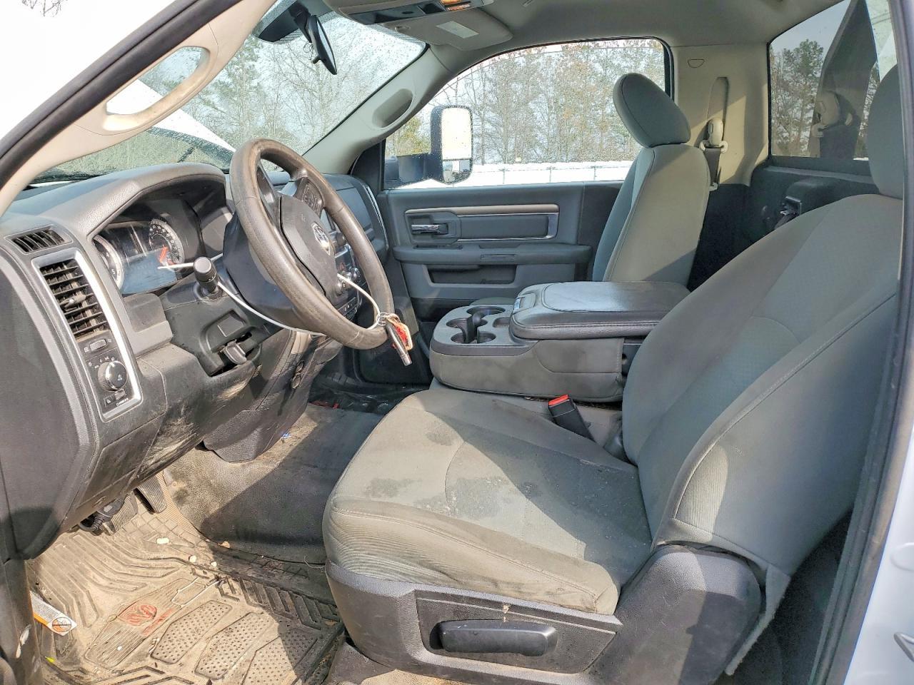 2018 Ram 5500 - Image 7