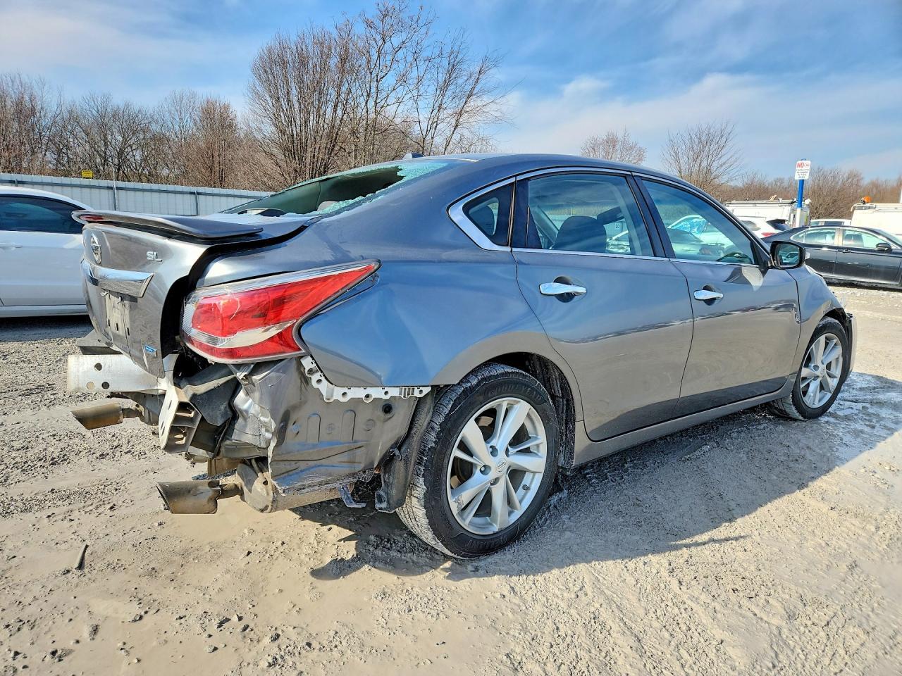 2014 Nissan Altima 2.5 - Фото 3
