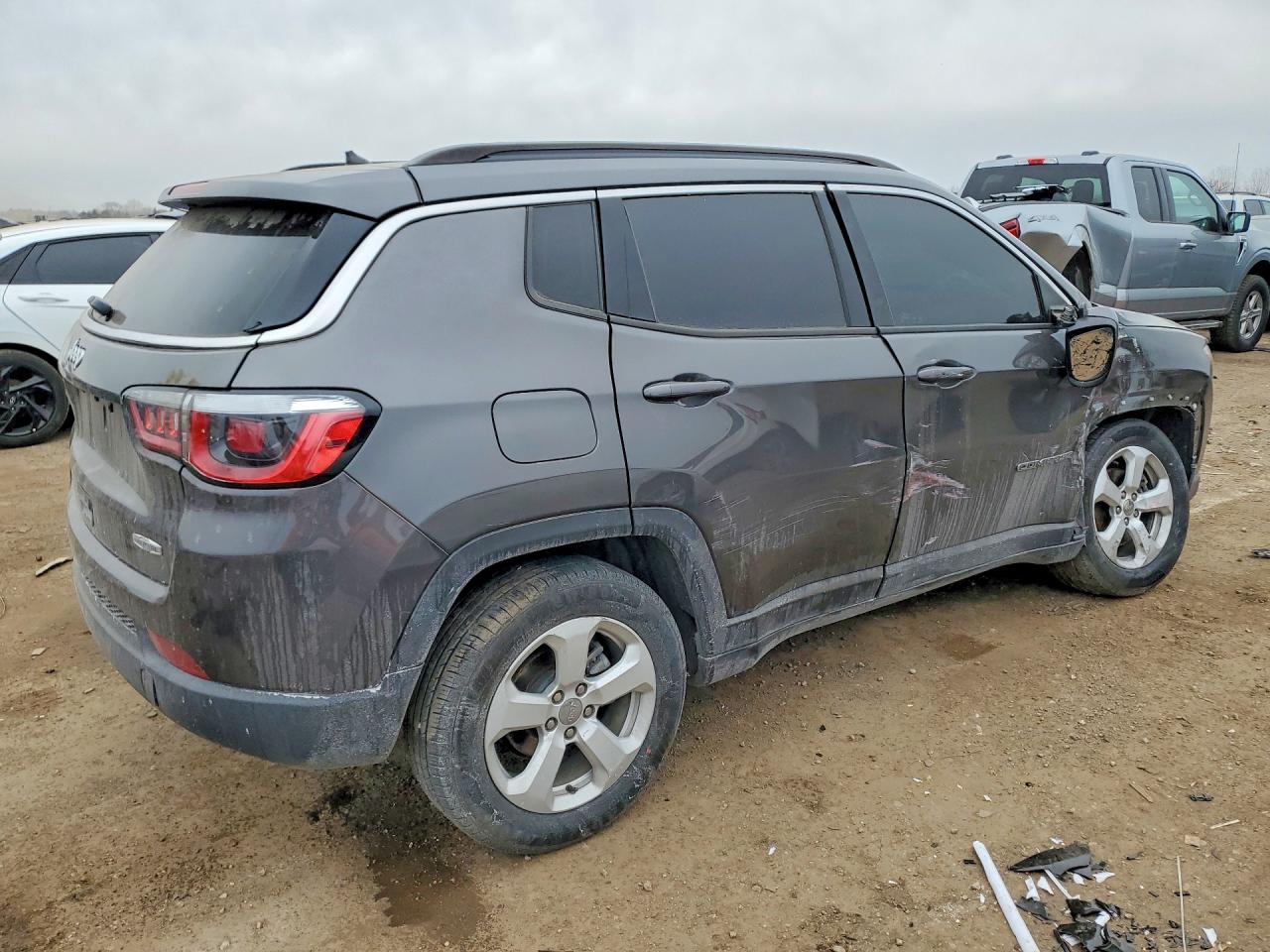 2018 Jeep Compass Latitude - Фото 3