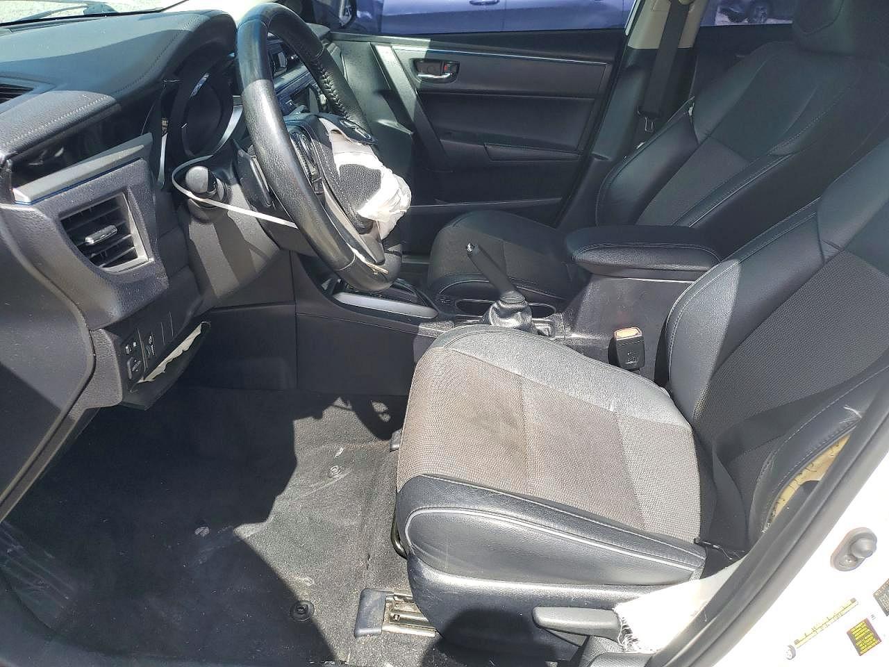 2014 Toyota Corolla S Plus - Image 7